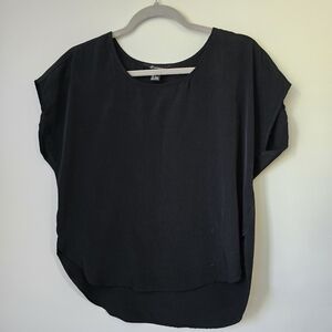 Forever 21 short sleeve blouse size small